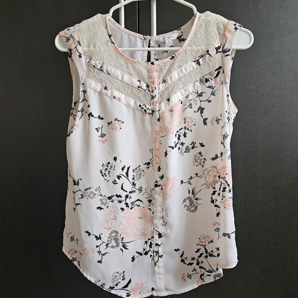 Pink lace tanktop